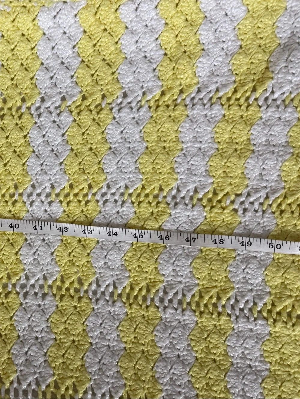 Vintage Handmade Crochet Yellow White Baby Blanket Afghan 44x52